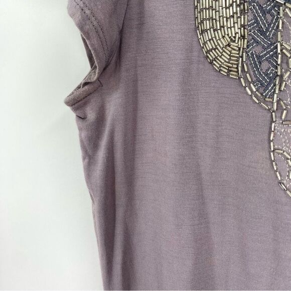 Forever 21 Women’s Scoop Neck Beaded Neck Short Flutter Sleeve Top size S - Picture 2 of 4